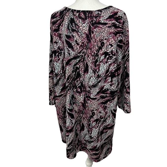 CJ Banks Women’s Pullover Handkerchief Top Sz 2X Multi Color 3/4 Sleeve Stretch - Picture 5 of 13